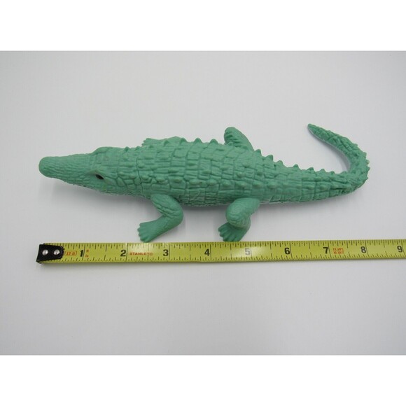 Ankyo Zoo Animals Lot of 4 Hard Plastic Figurines Koala Kangaroo Parakeet Croc - Picture 8 of 11